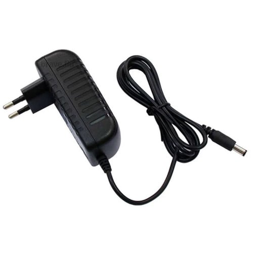 Adaptador de corriente 12V 1A Plug 5.5 x 2.5 mm Adaptador de corriente 12V 1A Plug 5.5 x 2.5 mm