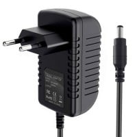Adaptador de corriente 15V 2A plug 5.5 mm x 2.5 mm