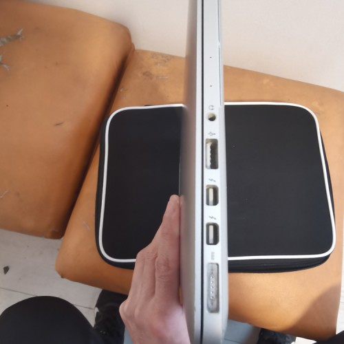Macbook Pro Retina 13" 2015 SSD 500GB 8GB Ram Usado