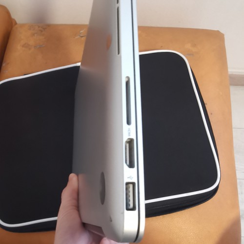 Macbook Pro Retina 13" 2015 SSD 500GB 8GB Ram Usado