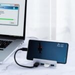 Hub Usb 3.0 Aluminio con prensa plateado - Imagen 2