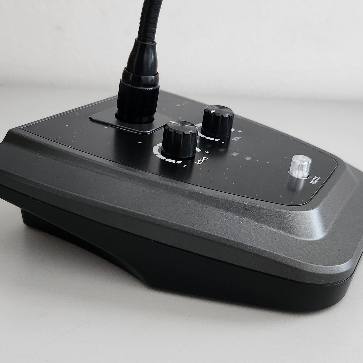 Micrófono Conferencia Cuello Ganso plug Mute y Echo - Imagen 6